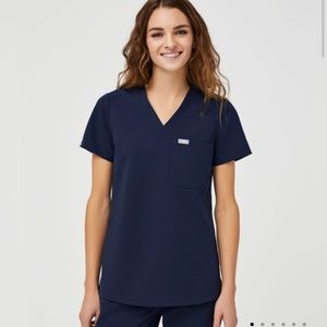 Figs Catarina Top Navy